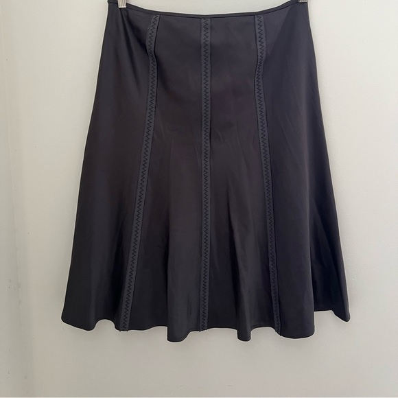 Tahari Gray Silk Skirtl - Picture 9 of 12